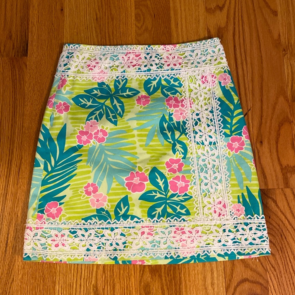 Lilly Pulitzer skirt *white label* Size 0